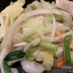 広島市西区横川にある桃園の中華丼はデカ盛り過ぎて大満足